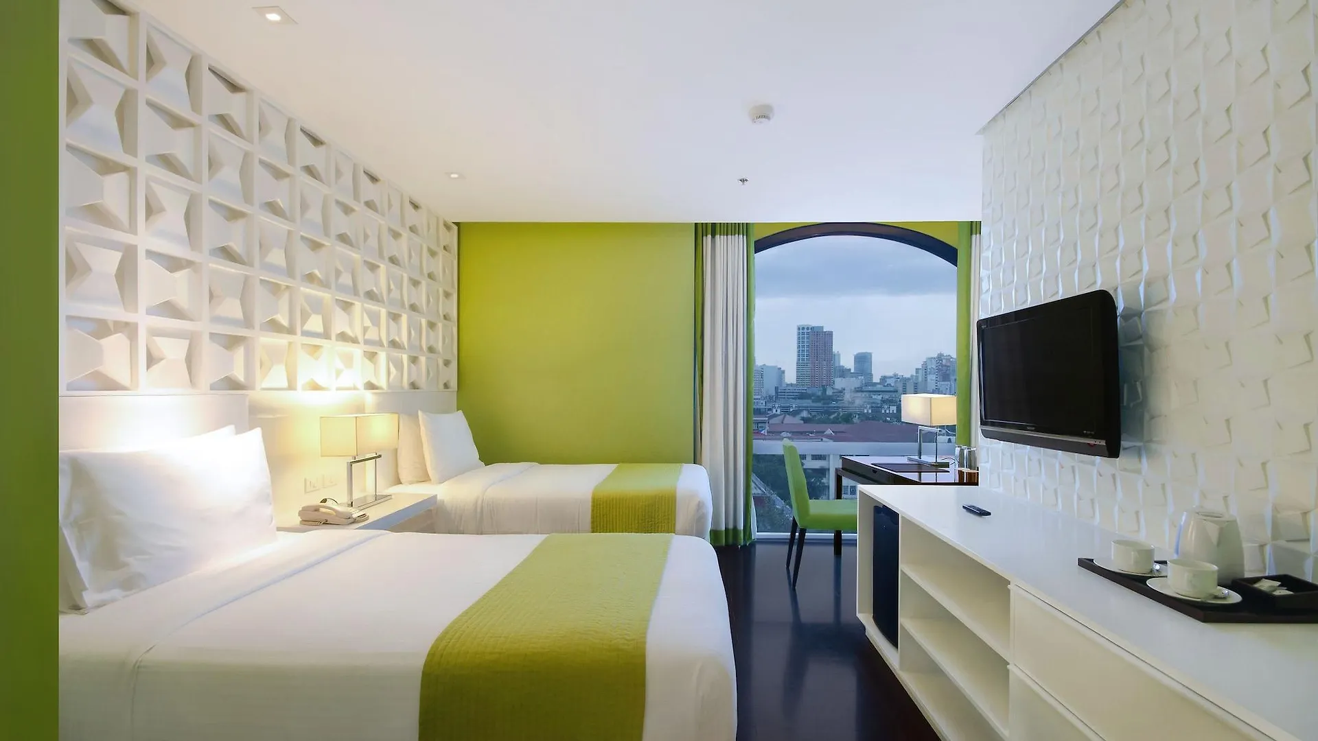 The Bayleaf Intramuros Manila Hotel